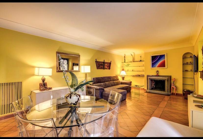 Apartamento Giulio Agricola Roma